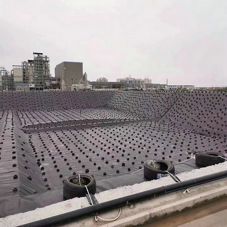 邯鄲養豬場氧化塘雙毛面HDPE土工膜 新疆復合土工膜 垃圾場4800克膨潤土防水毯