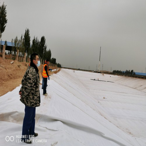 0.6mm景觀湖防滲膜產(chǎn)品批發(fā)價(jià)