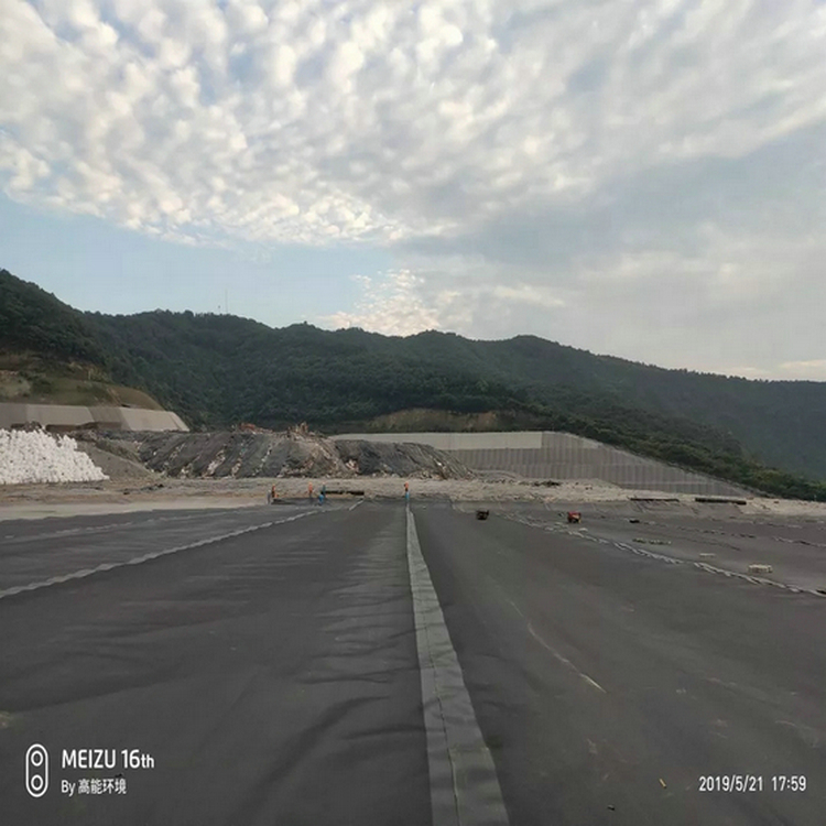 贛州雙糙面HDPE土工膜國家標準 1.1mm土工膜經久耐用