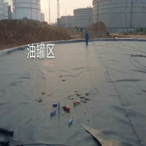 hdpe土工膜多少錢一米 1.8mmHDPE防滲膜源頭生產廠