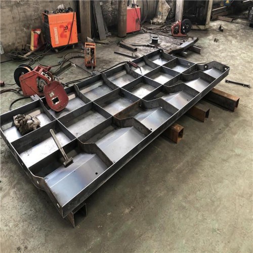 防撞墻模具 防撞墻鋼模具 廠家定制