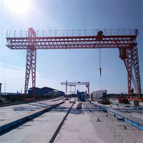 大噸位大型衍架門式起重機
