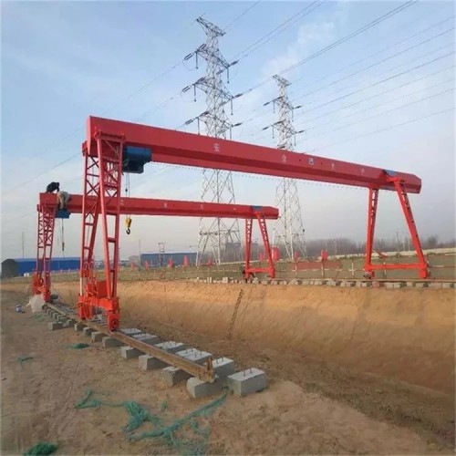 單雙梁龍門吊起重機(jī) 電動(dòng)葫蘆雙梁龍門吊