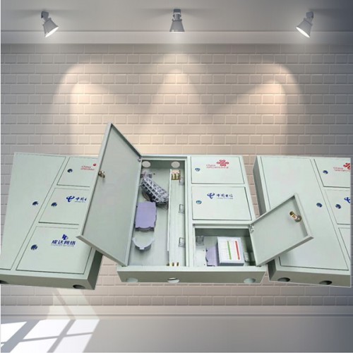 72芯三網(wǎng)合一光纖分線箱