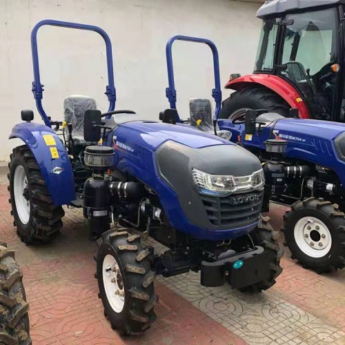 雷沃704大棚王 四驅低矮型拖拉機 車身小轉向靈活易操作