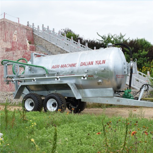 雨林廠家定制禽畜糞污施肥機(jī) 畜禽尿液施肥機(jī) 水肥撒肥車