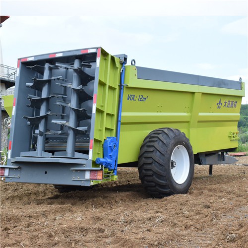 雨林拖拉機(jī)牽引式灑糞機(jī) 大型立式絞龍撒糞車