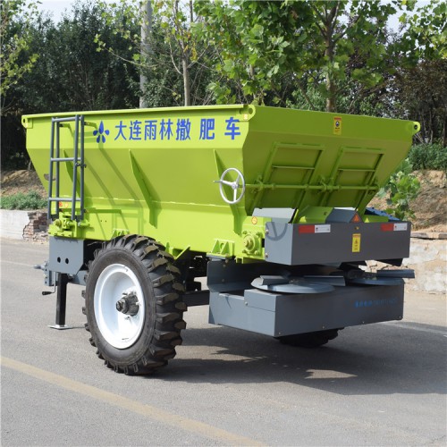 雨林廠家供應(yīng) 雙圓盤(pán)撒肥機(jī) 小型全自動(dòng)糞肥拋糞車