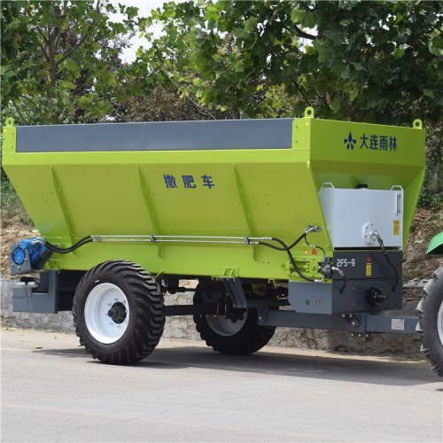 雨林廠家粉狀肥料撒肥車大型多功能糞肥拋灑機