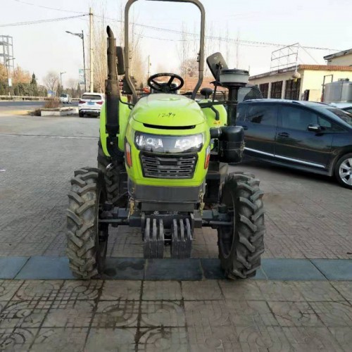 中聯704農用拖拉機 可帶各種農具多功能耕地機