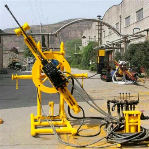 YGZ90導(dǎo)軌回轉(zhuǎn)鑿巖機(jī) 礦用360度導(dǎo)軌鑿巖機(jī)