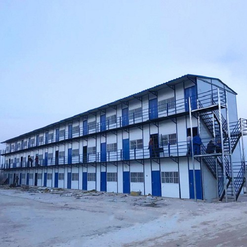 工地彩鋼板房 簡易防火彩鋼板房供應(yīng)