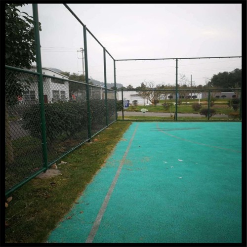 圍網(wǎng)價(jià)格 球場(chǎng)護(hù)欄 運(yùn)動(dòng)場(chǎng)圍網(wǎng)多少錢(qián) 體育館圍網(wǎng)