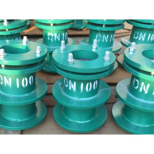 廠家直銷柔性防水套管 02s404柔性防水套管