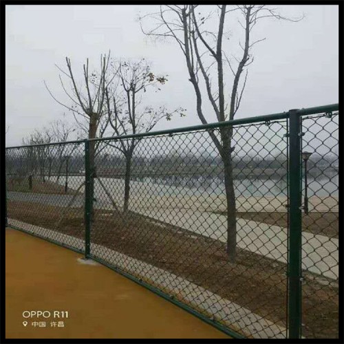 運城球場圍網現貨 高端球場圍網