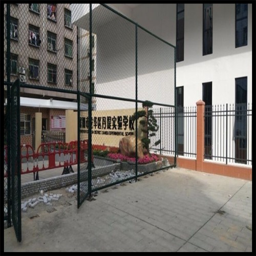 丹東圍網(wǎng)體育場(chǎng)圍欄 湖南體育場(chǎng)圍網(wǎng)