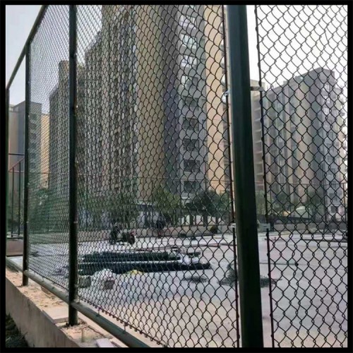 撫順市學校體育場圍網廠家 體育場圍欄批發