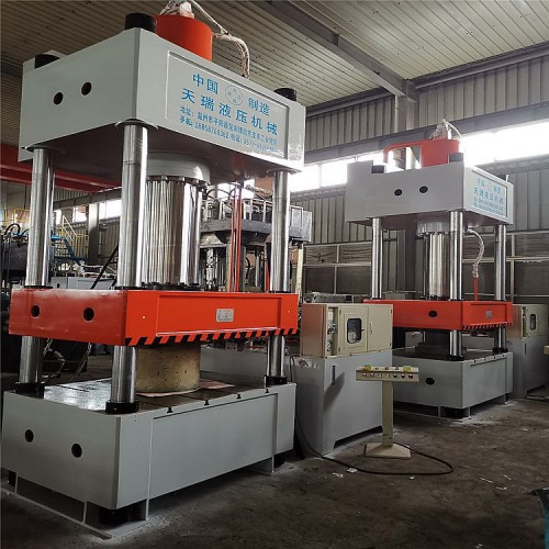 廠家供應(yīng) 三通彎頭管件成型液壓機(jī)