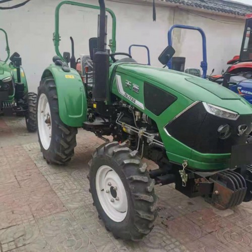 天拖704農用四輪拖拉機 中型多功能耕地機 直補價