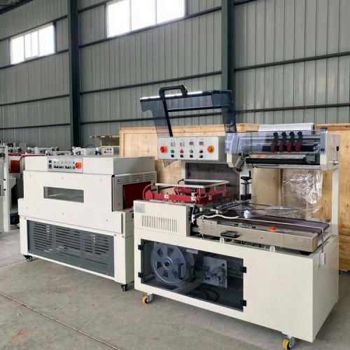 快遞套袋機 全自動5545型 操作簡單 節(jié)省人工