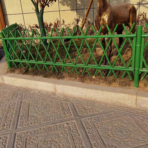 小區綠化仿竹護欄