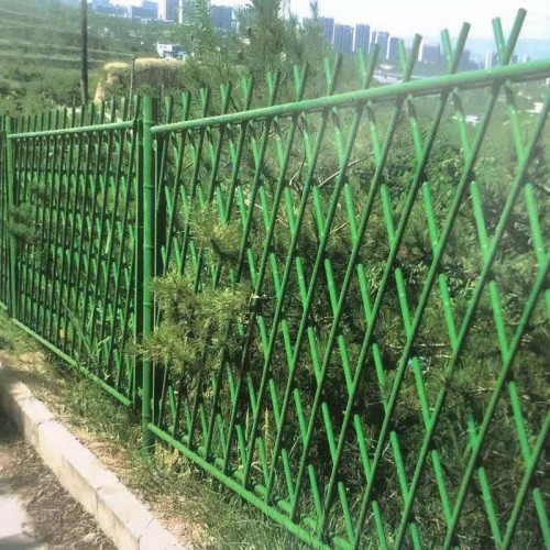 草坪仿竹護(hù)欄