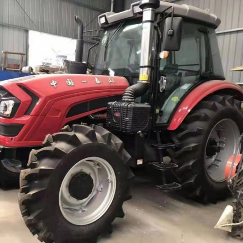 泰山1804大馬力拖拉機 大型四驅(qū)六缸耕地機 原裝空調(diào)駕駛室