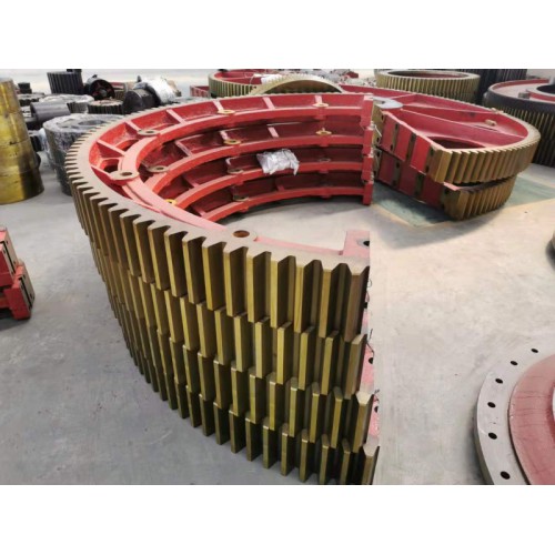2.9米濰坊沙子烘干機(jī)大齒輪  齒數(shù)122 質(zhì)量好
