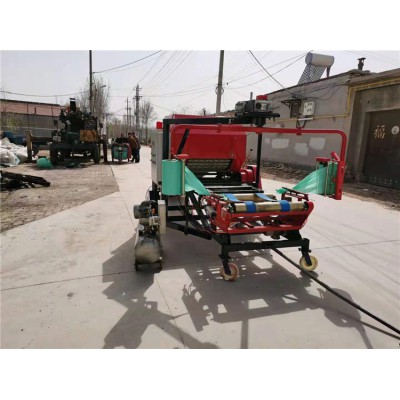 大型打捆機(jī)