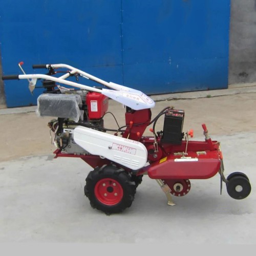 開溝培土機(jī)