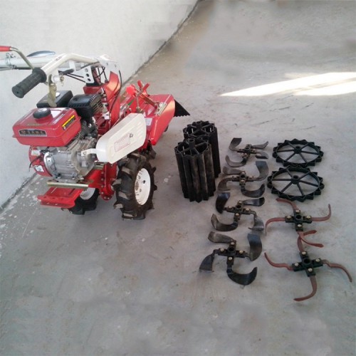 小型開溝培土機(jī)