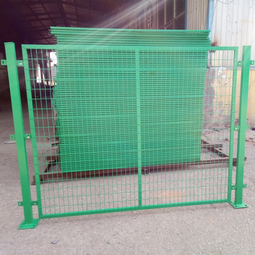 果園護欄網(wǎng) 農(nóng)場圍欄網(wǎng)  生態(tài)園隔離網(wǎng)