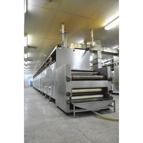 大蒜片網帶式熱風烘干機_多層網帶式結構烘干設備