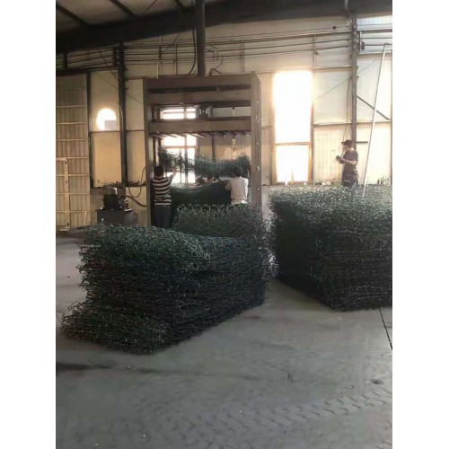 聚酯六角網(wǎng)、生態(tài)固袋、石籠網(wǎng)箱、PET六角網(wǎng)、聚酯六角網(wǎng)廠家