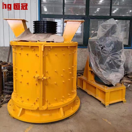 立軸式破碎機(jī) 立軸式?jīng)_擊破碎機(jī) 大號(hào)型反擊式破碎機(jī)