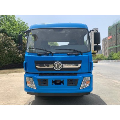 東風(fēng)股份教練車，D913新款，B2大貨，國六教練車