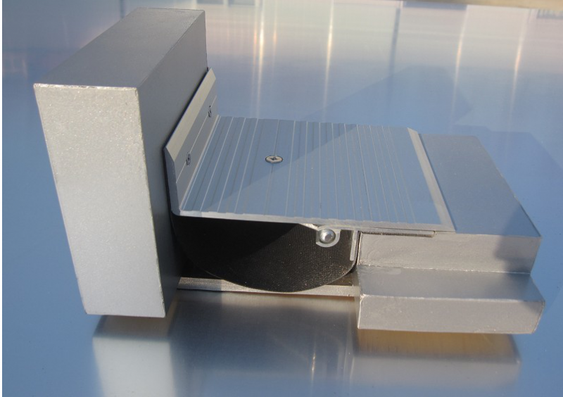 樓面蓋板型變形縫(DMD-QGJ型)