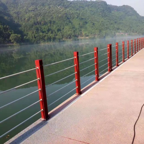 不銹鋼鋼絲繩木棧道河道護欄