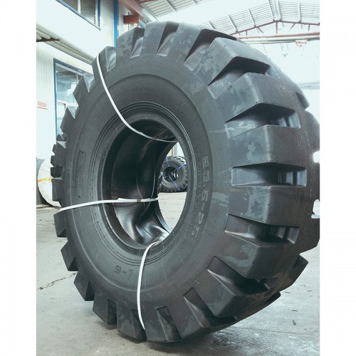 鏟車輪胎 小型鏟車輪胎 鏟車輪胎生產(chǎn)廠家