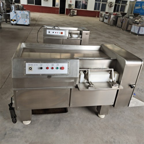 鴨脯肉切丁機  雞胸肉切塊機  鮮肉切塊機  義康食品機械