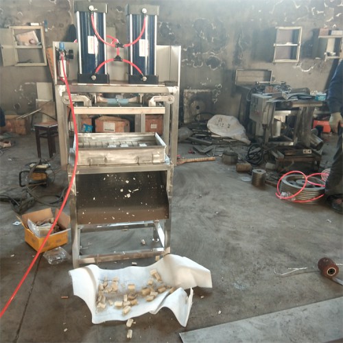 義康制造 魚豆腐切塊機(jī)  山楂糕切塊機(jī)  千葉豆腐切片機(jī)