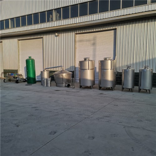 釀酒設(shè)備 國內(nèi)釀酒設(shè)備十大品牌 五糧釀酒設(shè)備風(fēng)冷冷卻器
