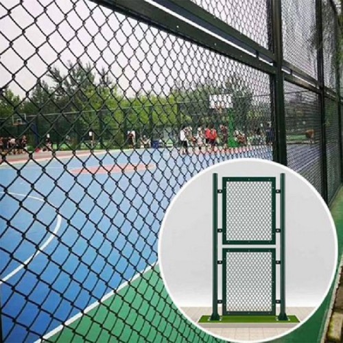 運(yùn)動(dòng)場護(hù)欄網(wǎng) 6公分網(wǎng)孔運(yùn)動(dòng)場圍欄