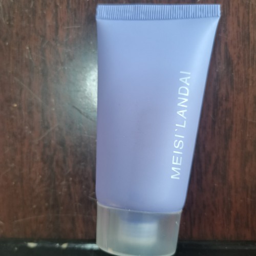 護(hù)手霜補(bǔ)水保濕秋冬滋潤嫩膚防干裂