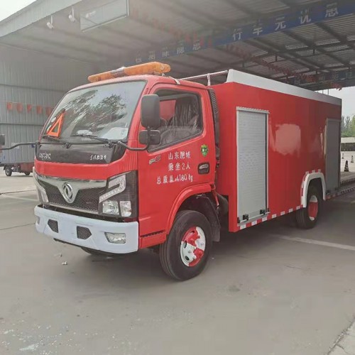 消防車(chē)廠家  消防車(chē)報(bào)價(jià)