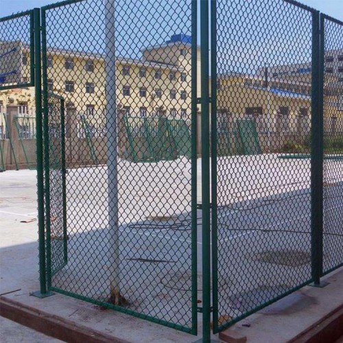 學(xué)校羽毛球場圍網(wǎng) 足球場護(hù)欄網(wǎng)