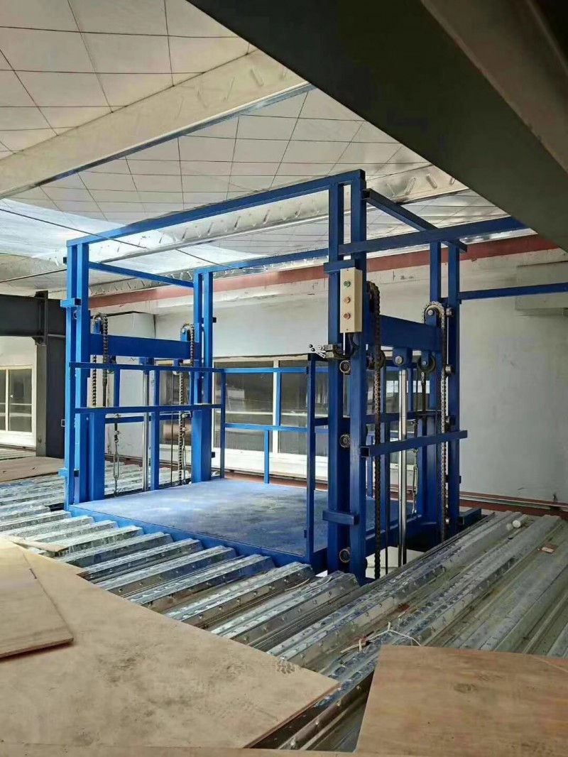 導軌式升降機液壓升降貨梯5 (2)