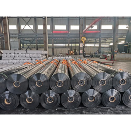 8米寬100米長2.0mm厚HDPE土工膜美標黑色雙光面