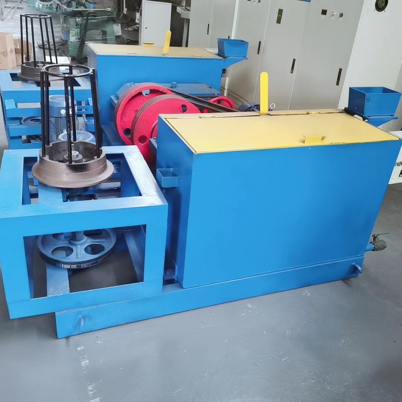 水箱拉絲機(jī)0