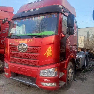 解放J6P 二手牽引車(chē)  解放牽引車(chē)